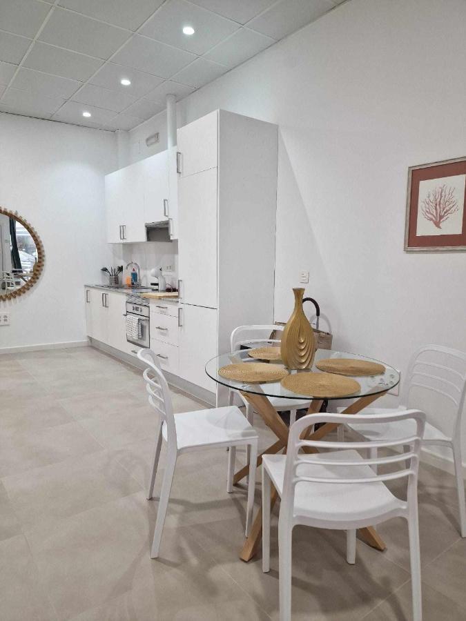 Moderno Apartamento 4 En Calle Marmoles Malaga Luaran gambar