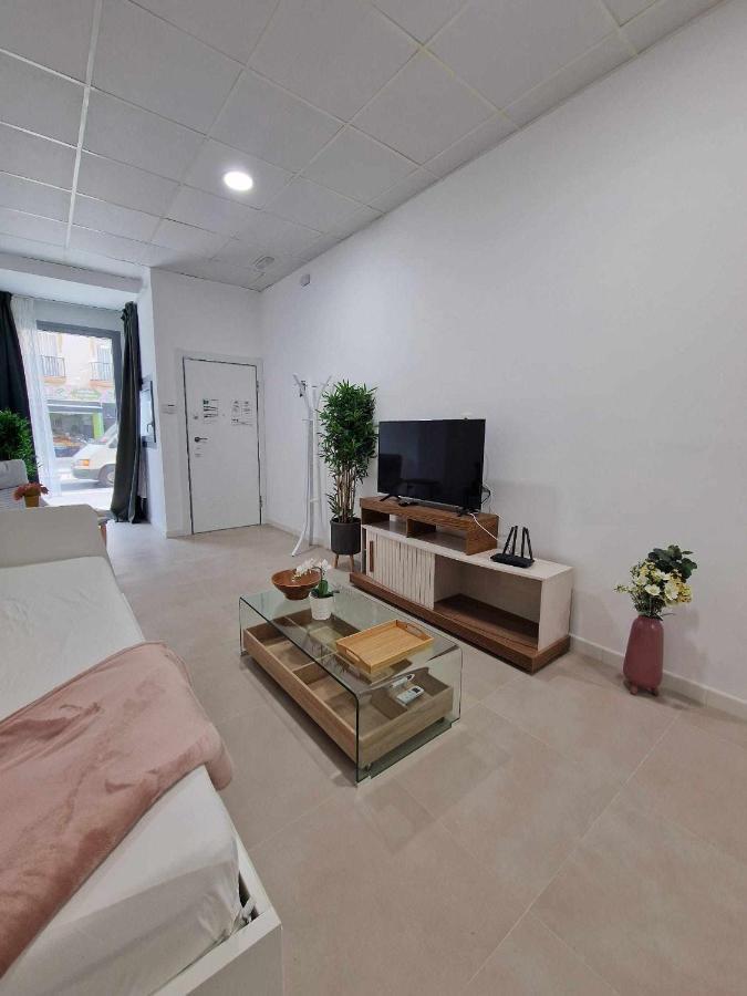 Moderno Apartamento 4 En Calle Marmoles Malaga Luaran gambar